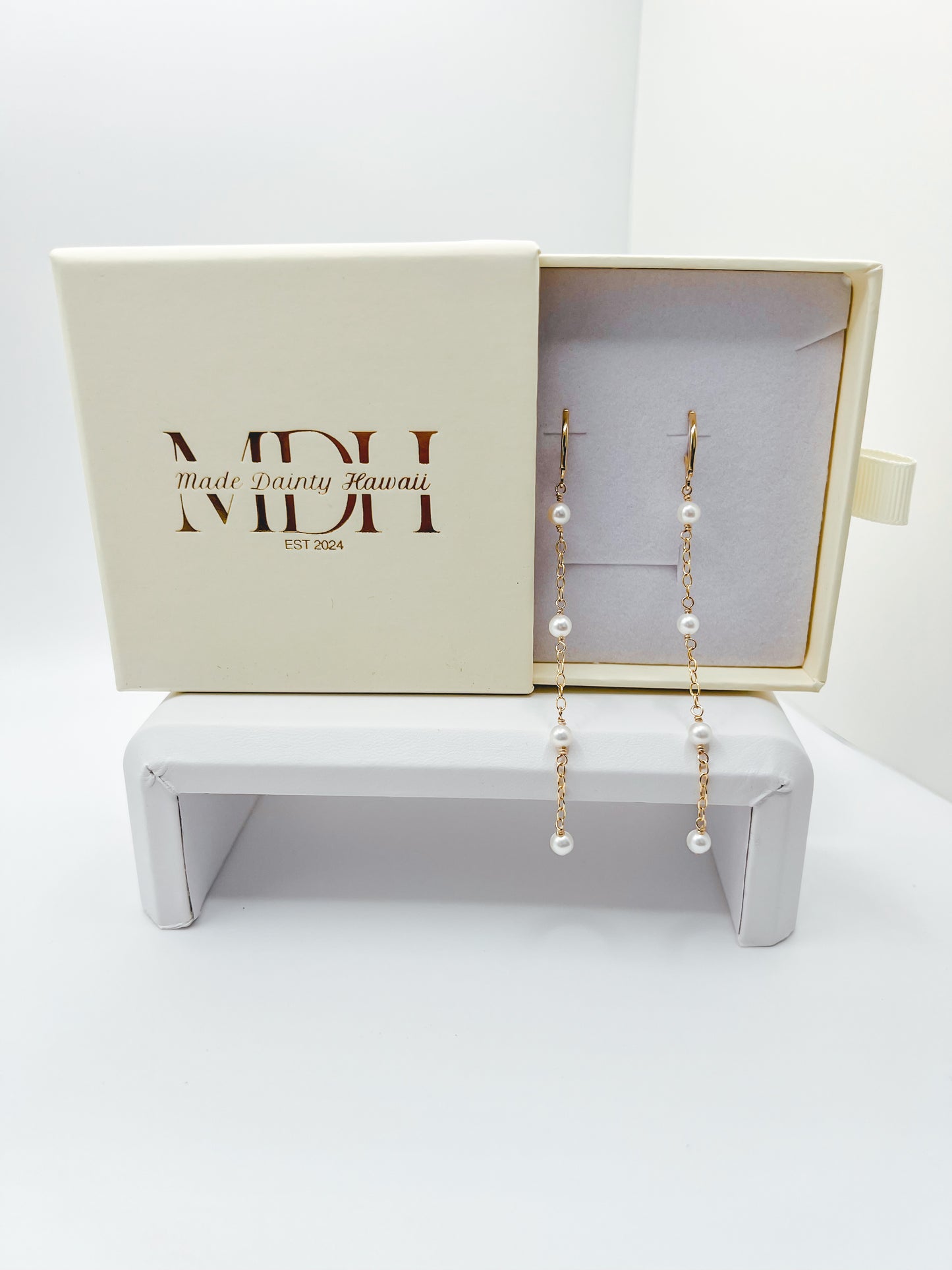 Ke'alohi's Dangling Pearls